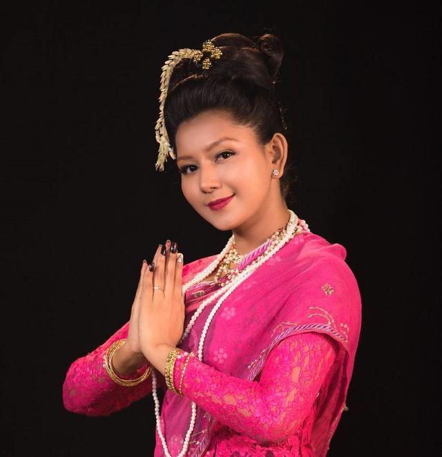 မိချော