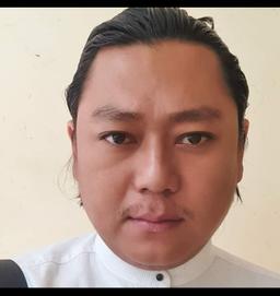 နေနိုင်
